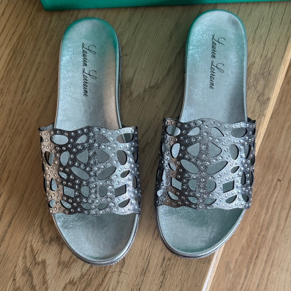 Lauren Lorraine Metallic Silver Mules - Picture 2 of 8